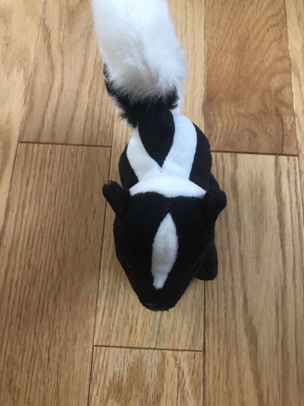 Plush Skunk 7" x 7" Vintage